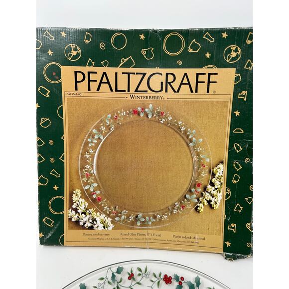 Pfaltzgraff Winterberry Round Glass Holiday Platter - 13 inch - Picture 2 of 3